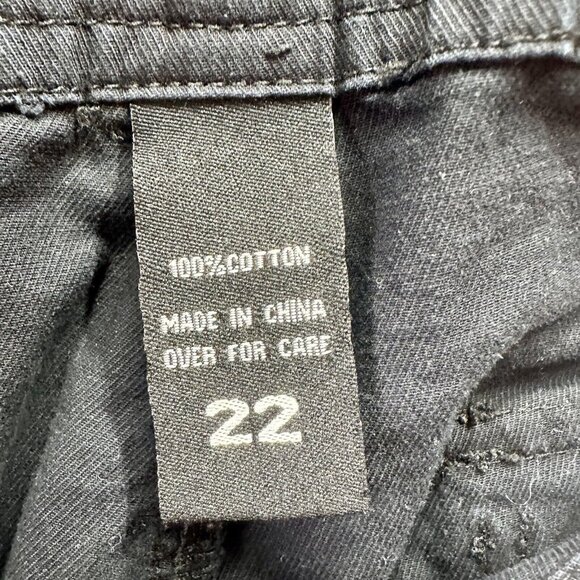 Torrid Crop Pants Size 22 Womens Plus Black Straight Elastic Cuff Ankle Pockets - Picture 8 of 10